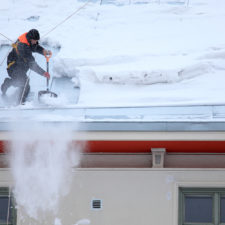 Déneigement de toiture dans Lanaudière- Toiture F.B. (service de couvreur dans Lanaudière et couvreur, toiture Mascouche)